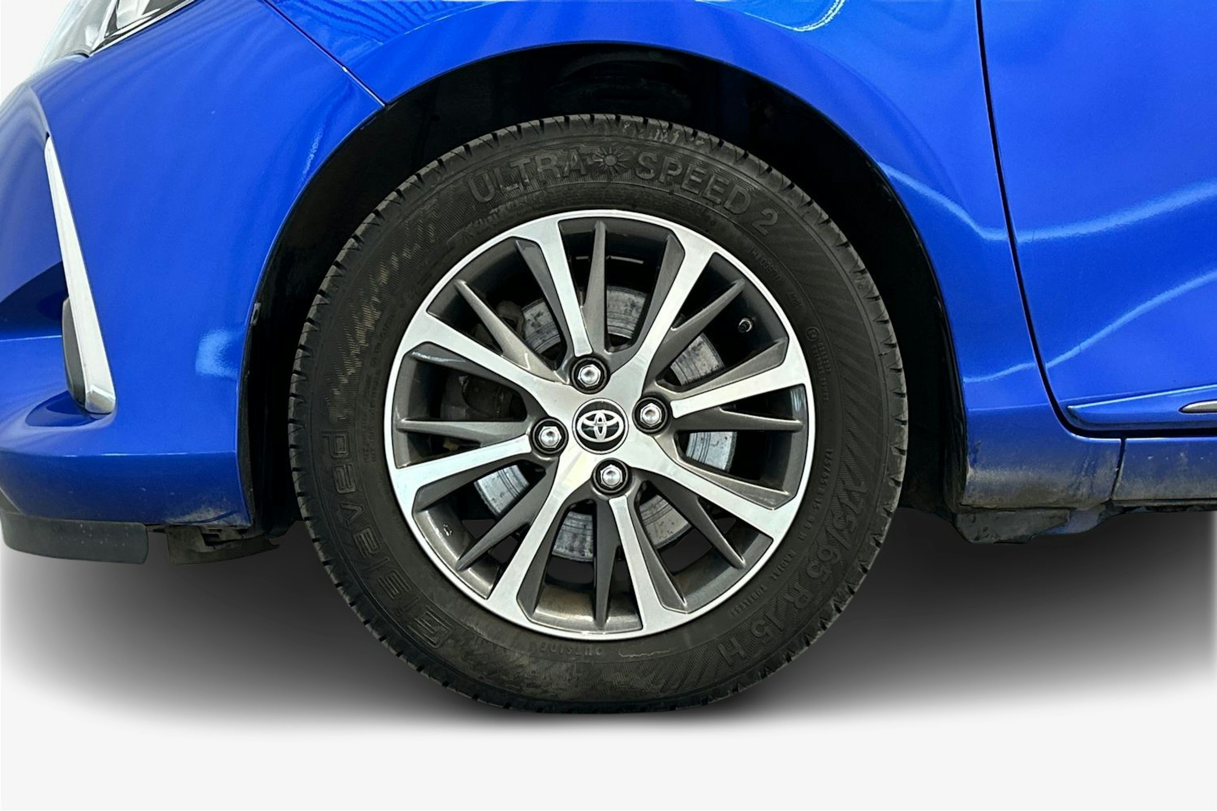sininen Toyota Yaris 2019 kuva 11.
