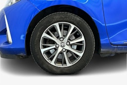 sininen Toyota Yaris 2019 kuva 11.
