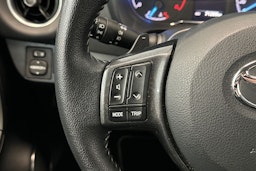 sininen Toyota Yaris 2019 kuva 18.