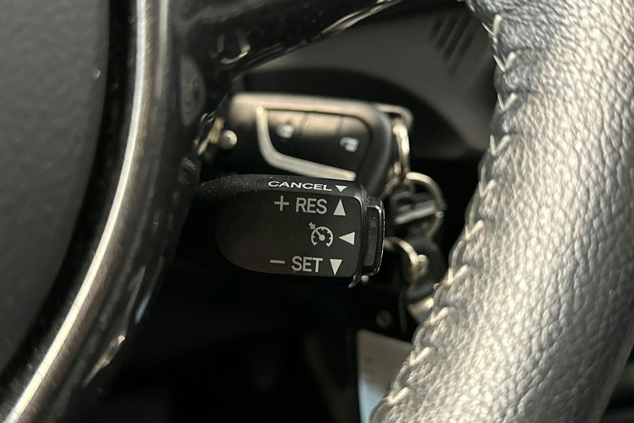 sininen Toyota Yaris 2019 kuva 21.
