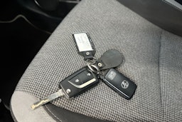sininen Toyota Yaris 2019 kuva 27.