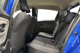 sininen Toyota Yaris 2019 kuva 10.