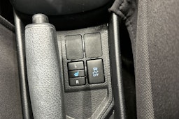 sininen Toyota Yaris 2019 kuva 19.