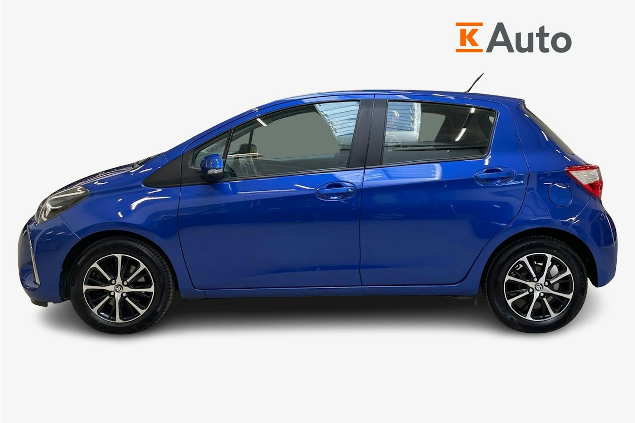 sininen Toyota Yaris 2019 kuva 6.