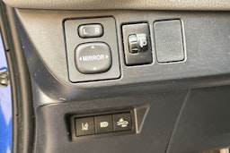 sininen Toyota Yaris 2019 kuva 16.