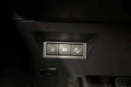 valkoinen Toyota Yaris 2019 kuva 26.