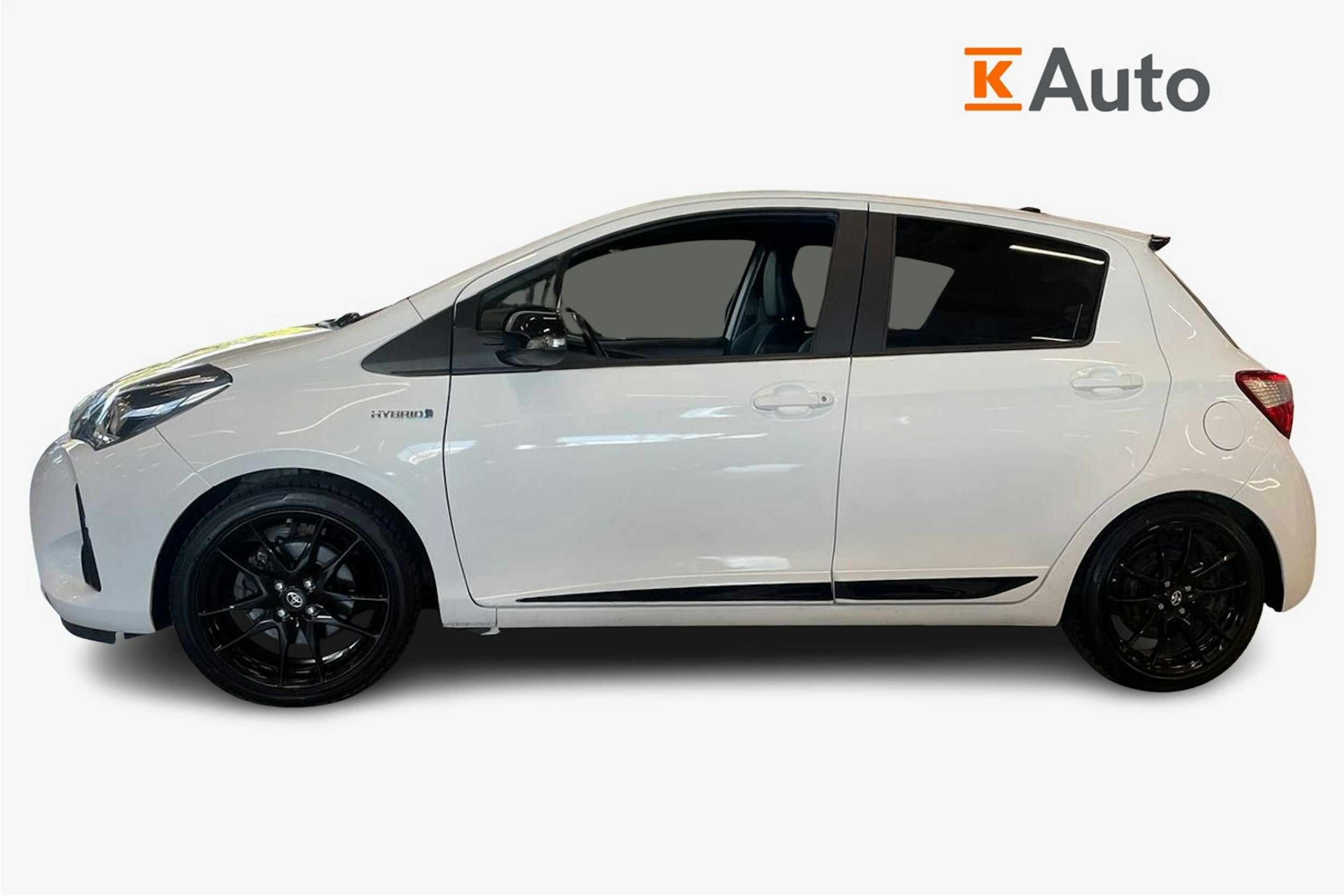 valkoinen Toyota Yaris 2019 kuva 5.