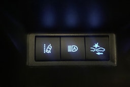 valkoinen Toyota Yaris 2019 kuva 18.
