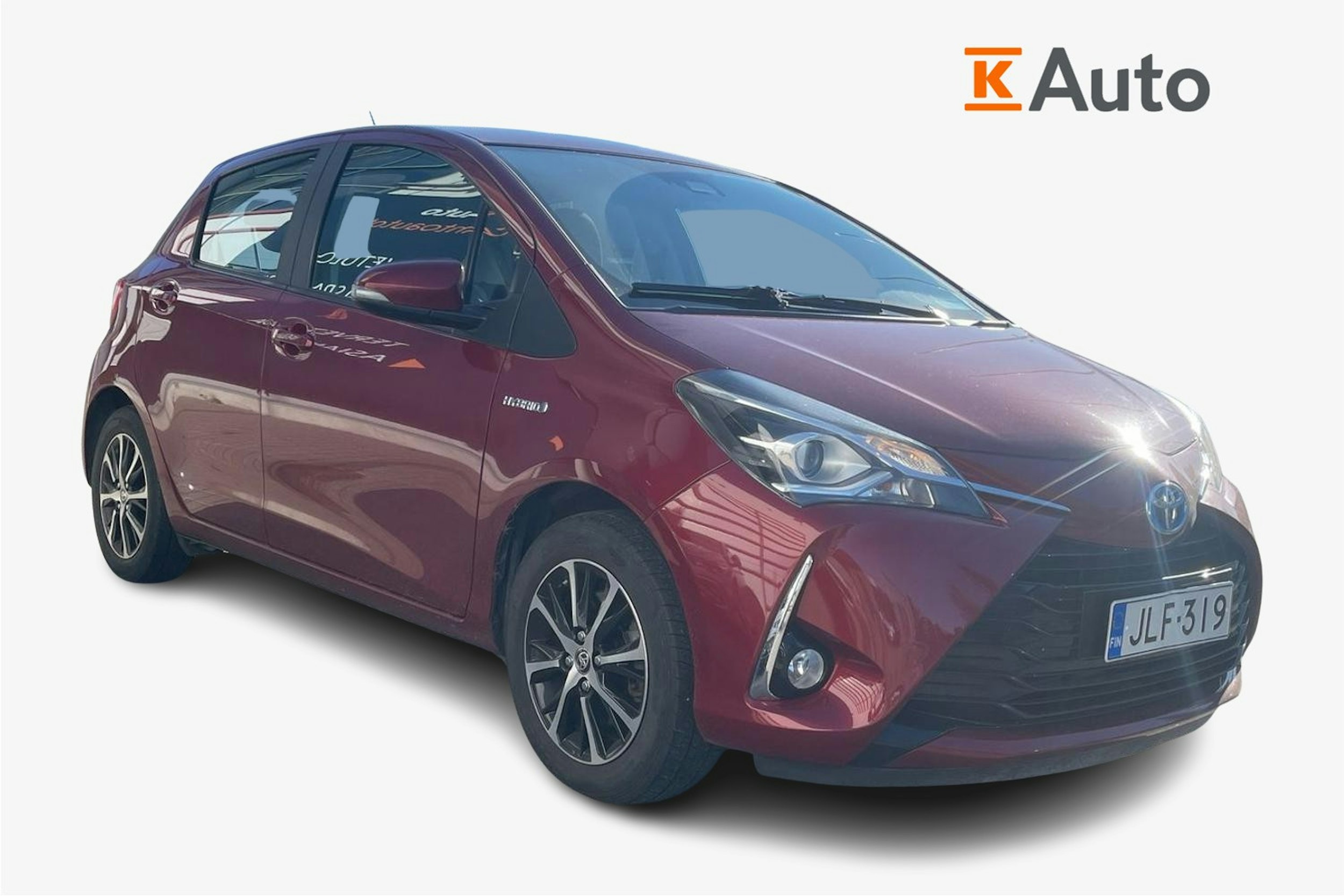 punainen Toyota Yaris 2019 kuva 1.
