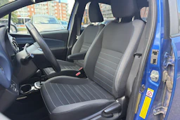 sininen Toyota Yaris 2019 kuva 4.