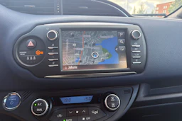 sininen Toyota Yaris 2019 kuva 5.
