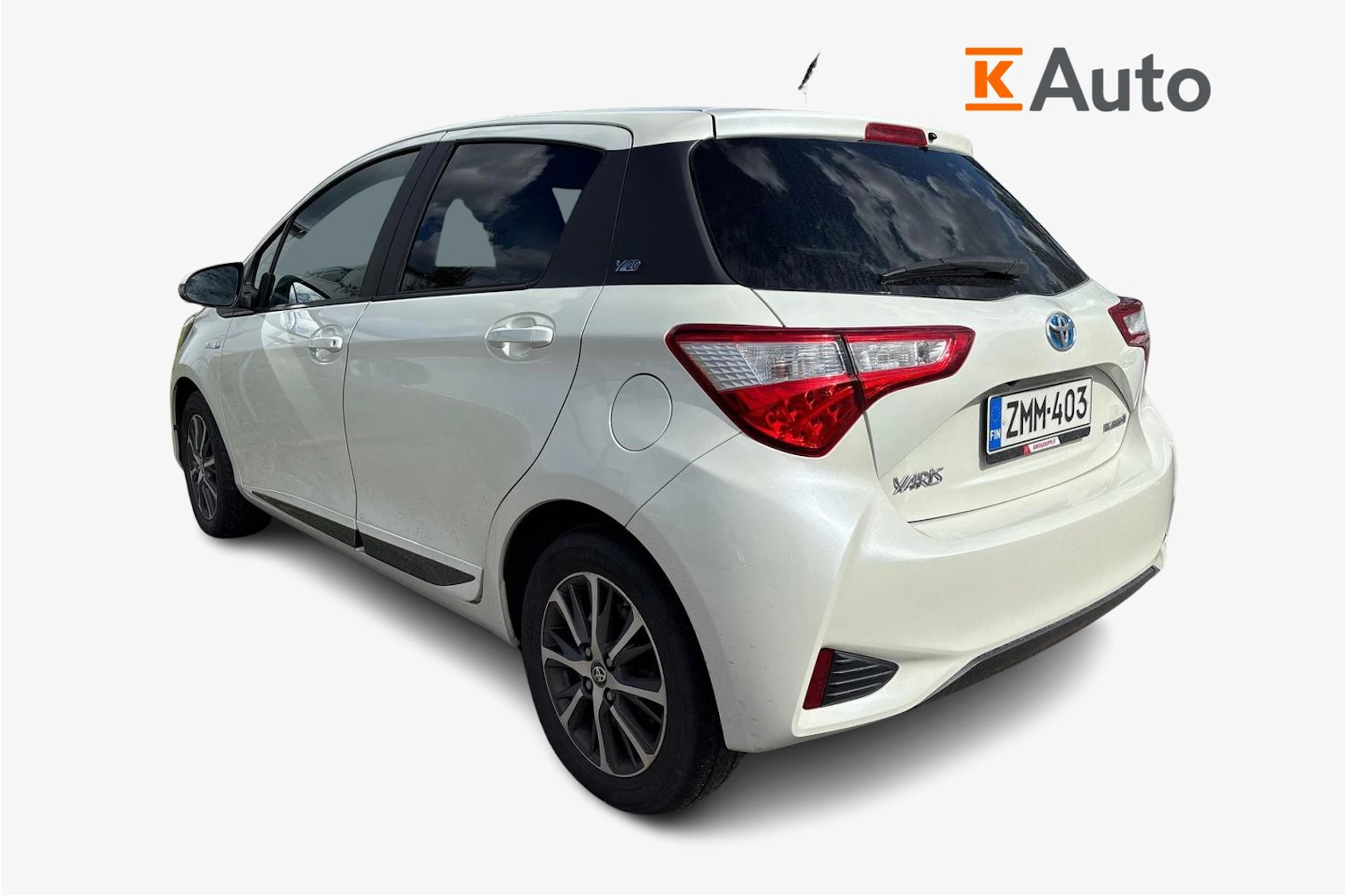 Valkoinen Toyota Yaris 2019 kuva 2.