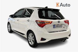 valkoinen Toyota Yaris 2019 kuva 2.