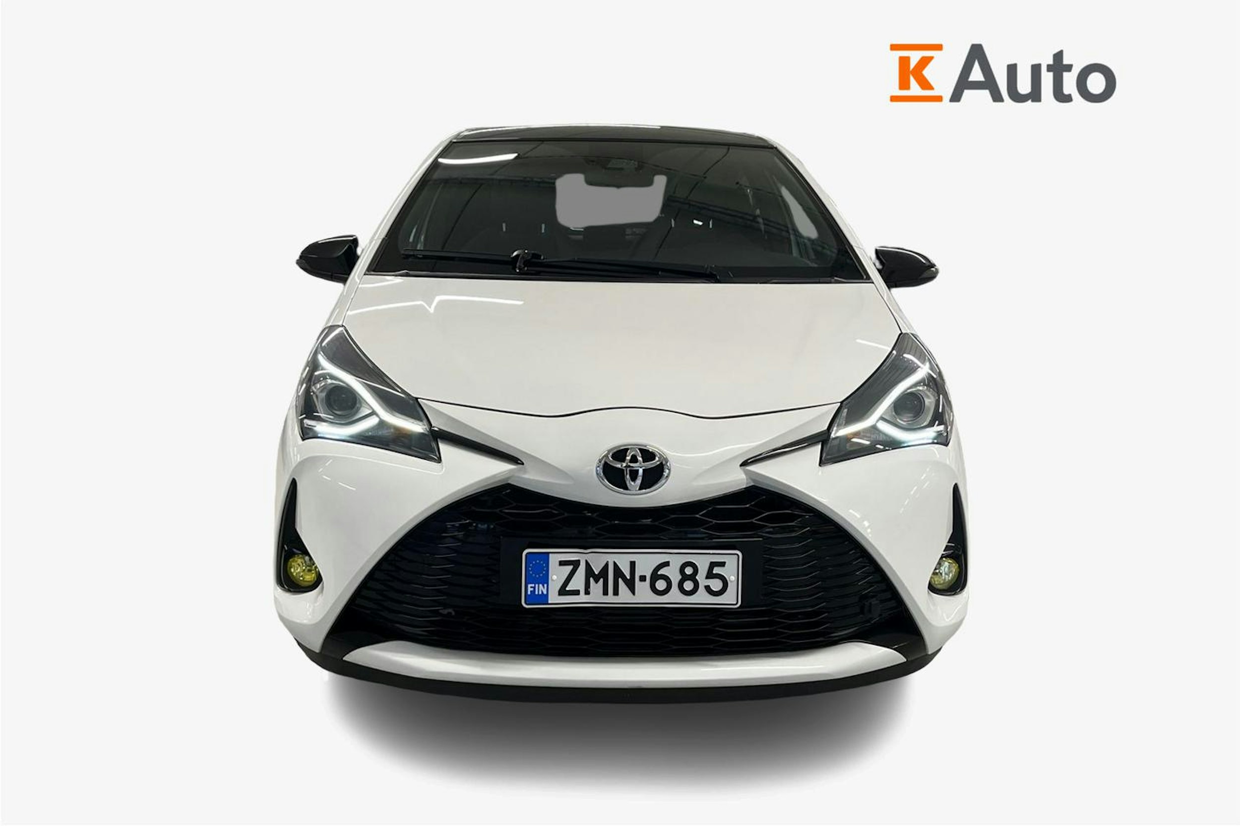 valkoinen Toyota Yaris 2019 kuva 5.