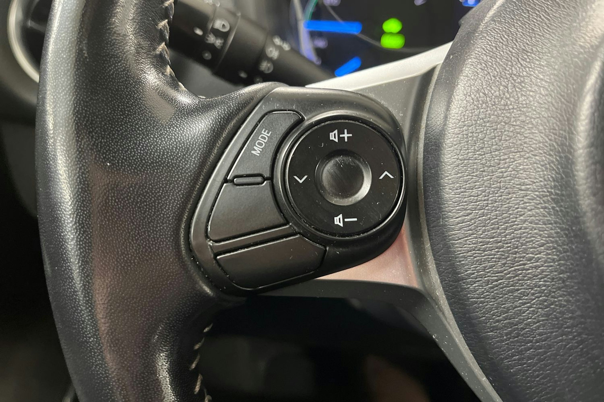 valkoinen Toyota Yaris 2019 kuva 19.