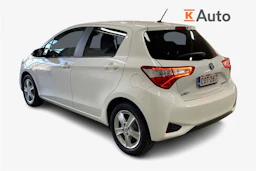 Valkoinen Toyota Yaris 2020 kuva 3.