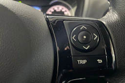 Valkoinen Toyota Yaris 2020 kuva 20.