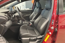 punainen Toyota Yaris 2020 kuva 14.