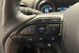 punainen Toyota Yaris 2020 kuva 23.