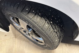 valkoinen Toyota Yaris 2020 kuva 13.