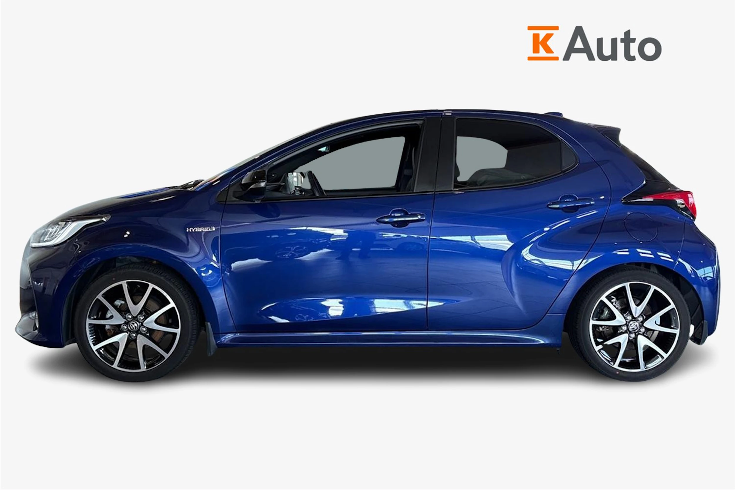 Sininen Toyota Yaris 2020 kuva 5.