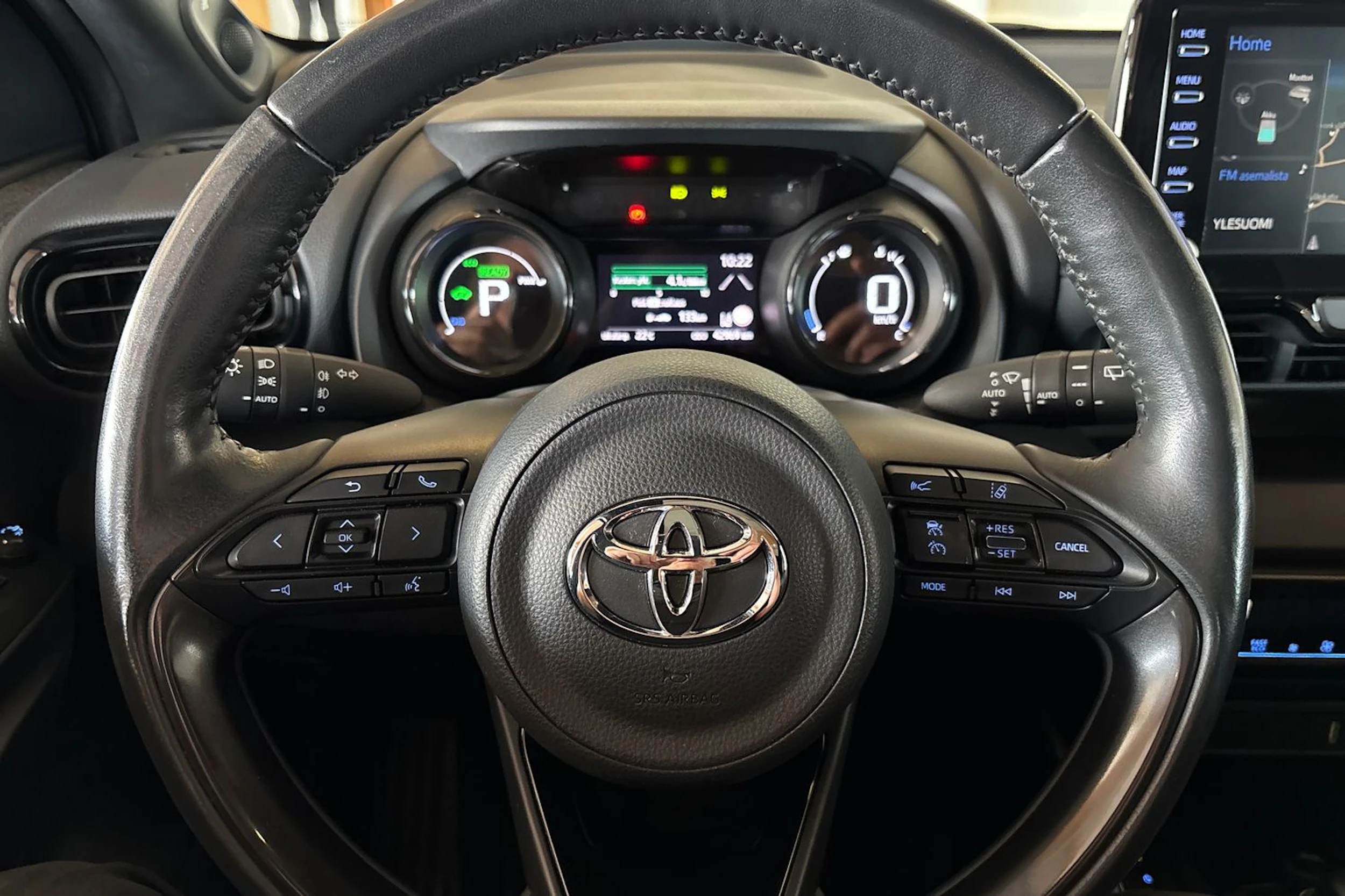 Sininen Toyota Yaris 2020 kuva 12.