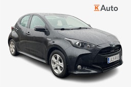 musta Toyota Yaris 2020 kuva 1.
