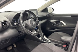 harmaa Toyota Yaris 2020 kuva 7.