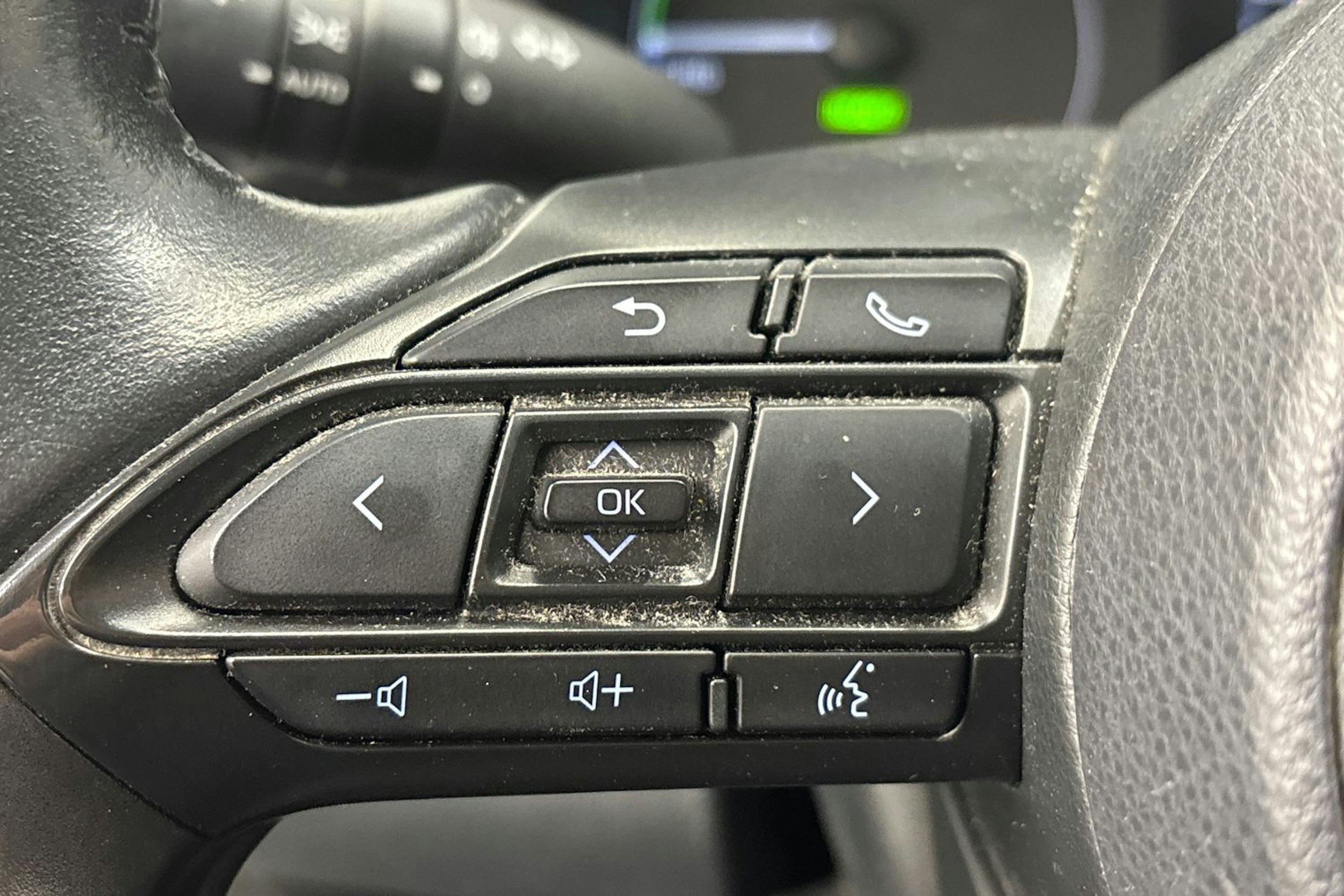 harmaa Toyota Yaris 2020 kuva 19.