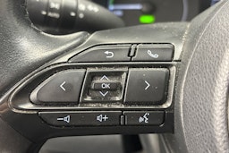 harmaa Toyota Yaris 2020 kuva 19.