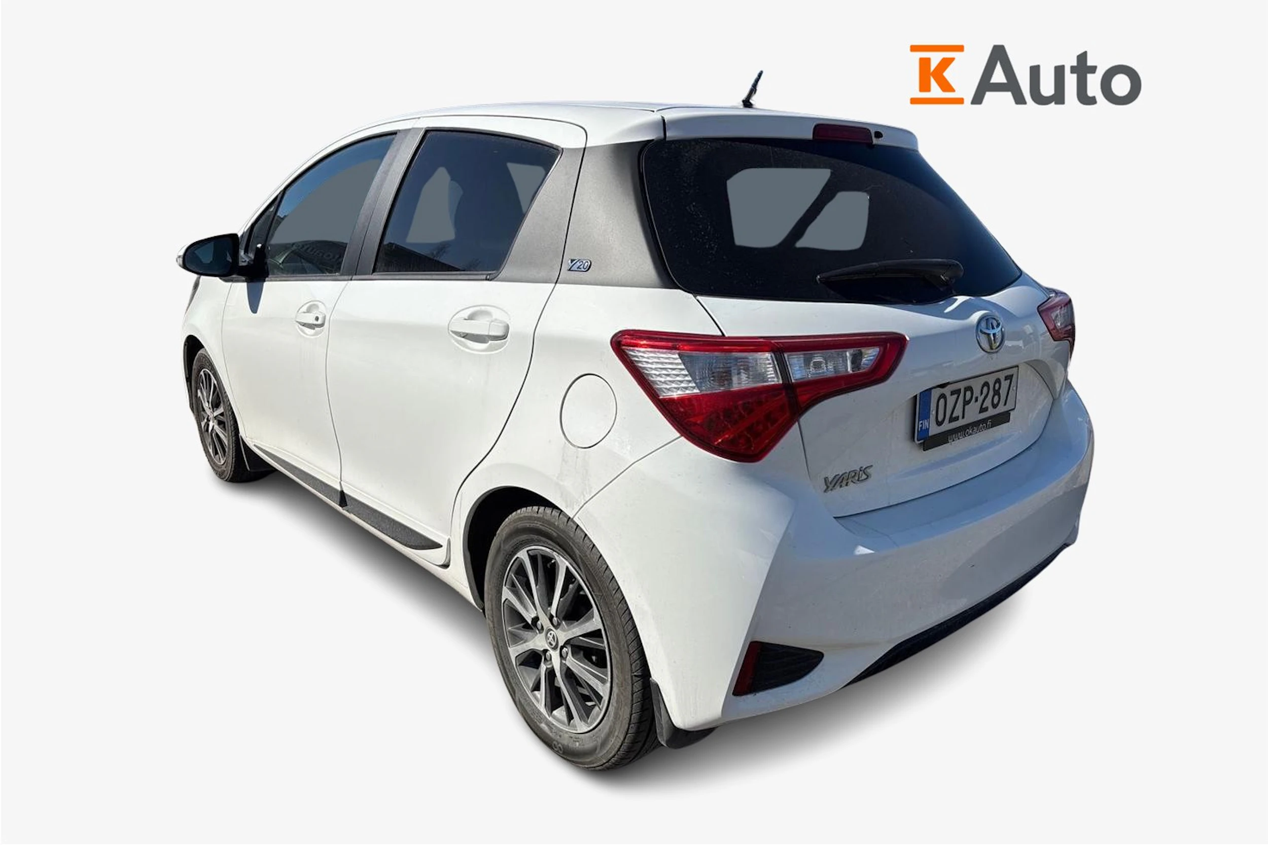 valkoinen Toyota Yaris 2020 kuva 2.