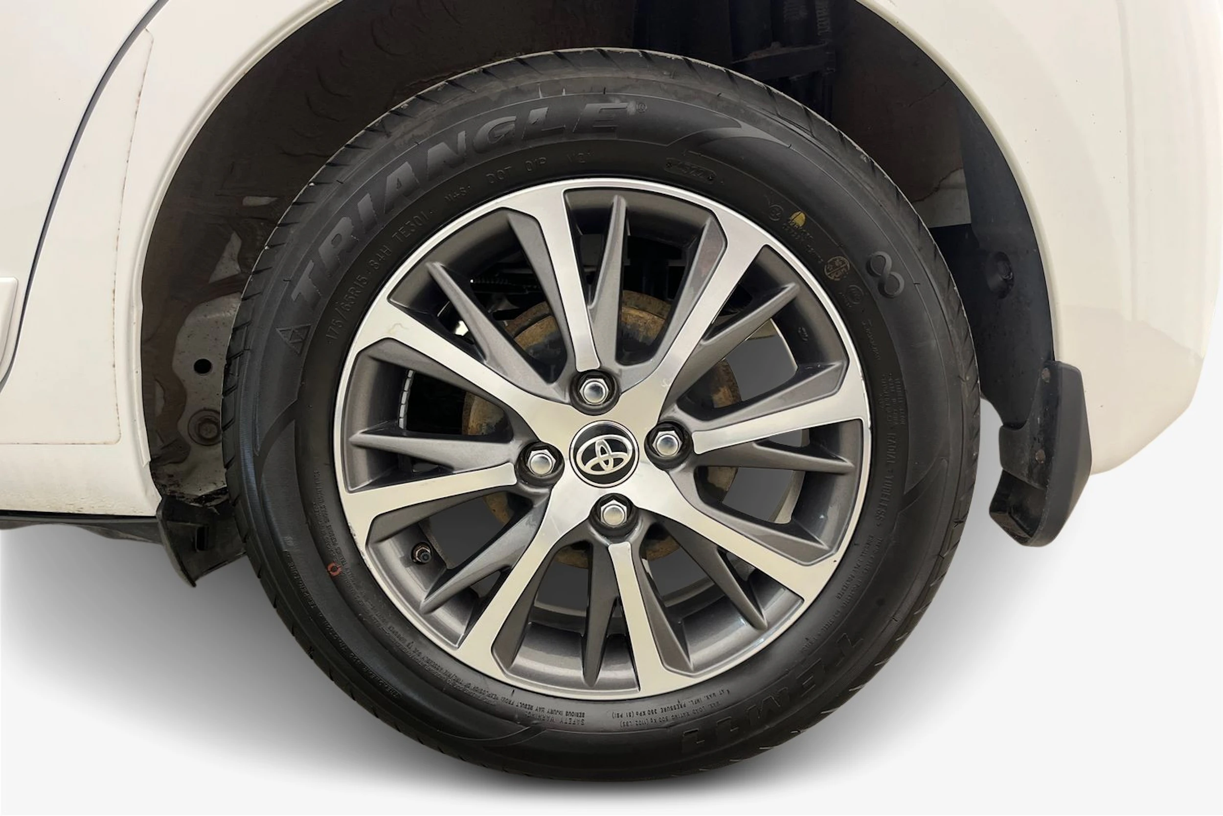 valkoinen Toyota Yaris 2020 kuva 9.