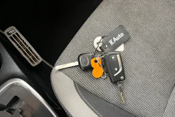 valkoinen Toyota Yaris 2020 kuva 20.