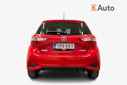 punainen Toyota Yaris 2020 kuva 3.