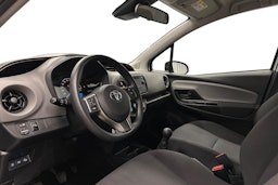 valkoinen Toyota Yaris 2020 kuva 7.
