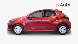 punainen Toyota Yaris 2021 kuva 3.