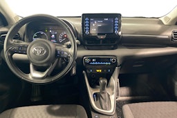 Valkoinen Toyota Yaris 2021 kuva 9.