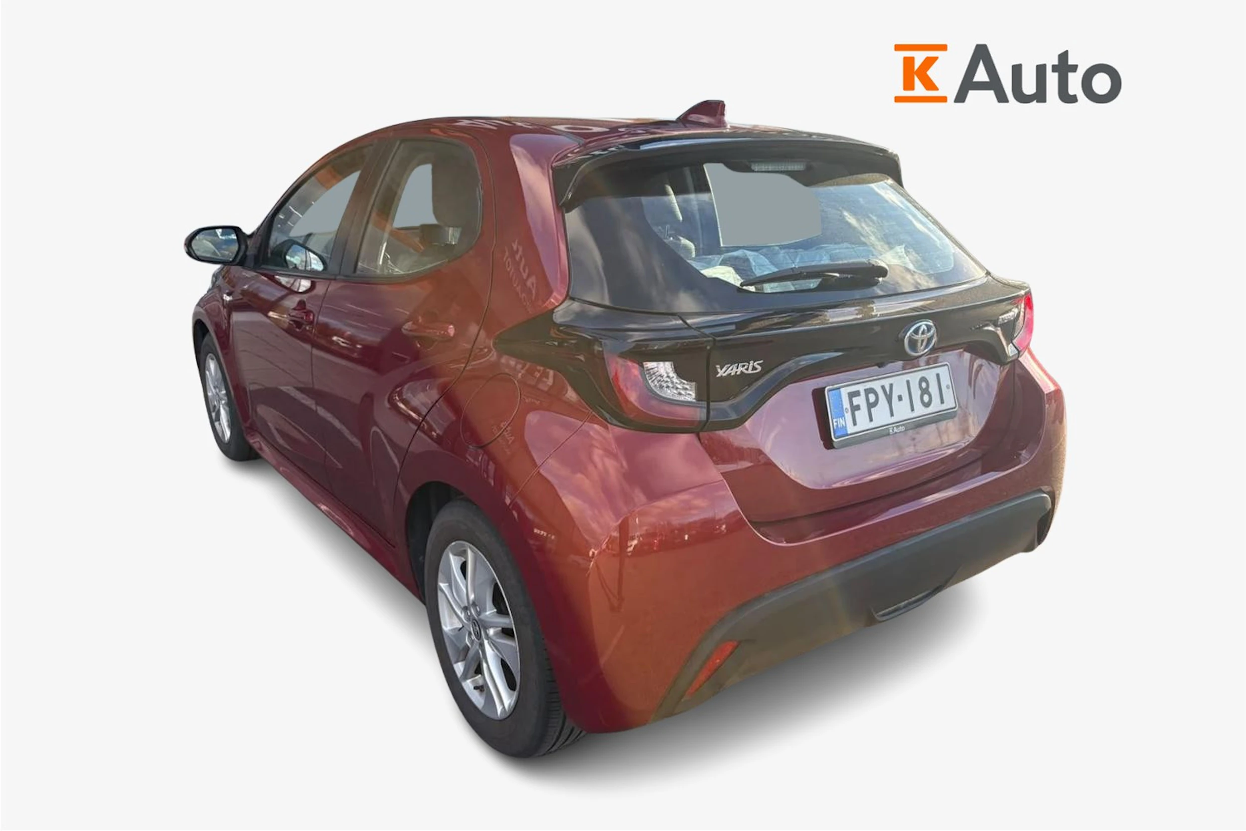punainen Toyota Yaris 2021 kuva 2.