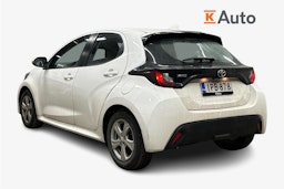 valkoinen Toyota Yaris 2022 kuva 2.