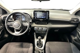 valkoinen Toyota Yaris 2021 kuva 10.