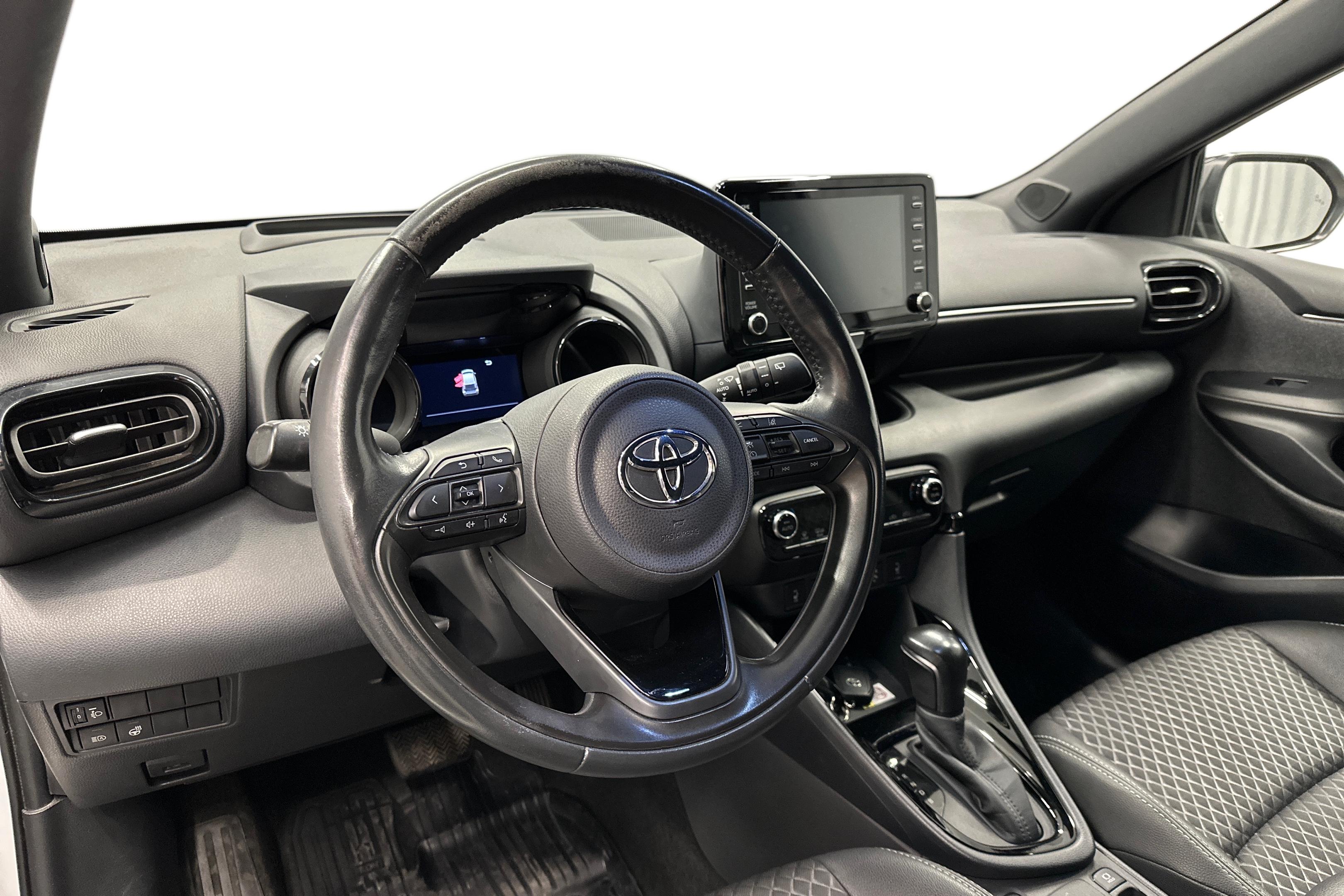 Toyota Yaris 1,5 Hybrid Premium 2021, kuva 6/29