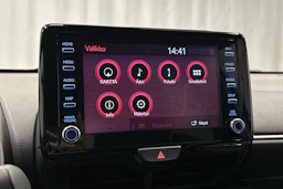 valkoinen Toyota Yaris 2021 kuva 18.