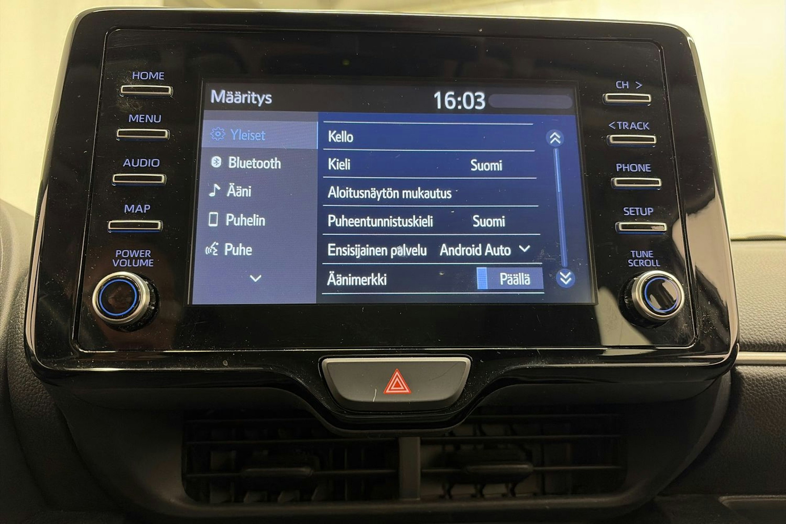 hopea Toyota Yaris 2021 kuva 16.