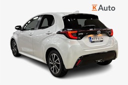 valkoinen Toyota Yaris 2021 kuva 2.