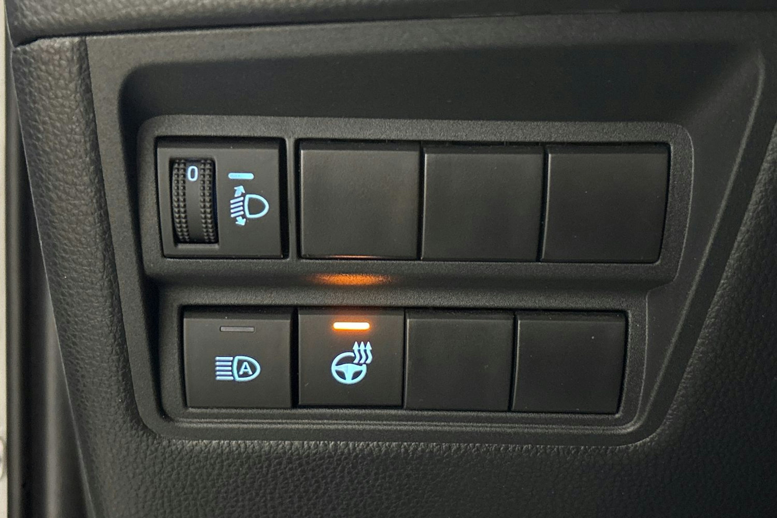 valkoinen Toyota Yaris 2021 kuva 26.