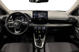 valkoinen Toyota Yaris 2021 kuva 9.