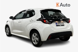 valkoinen Toyota Yaris 2021 kuva 2.