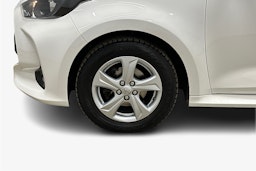 valkoinen Toyota Yaris 2021 kuva 11.