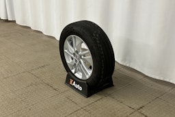 valkoinen Toyota Yaris 2021 kuva 13.