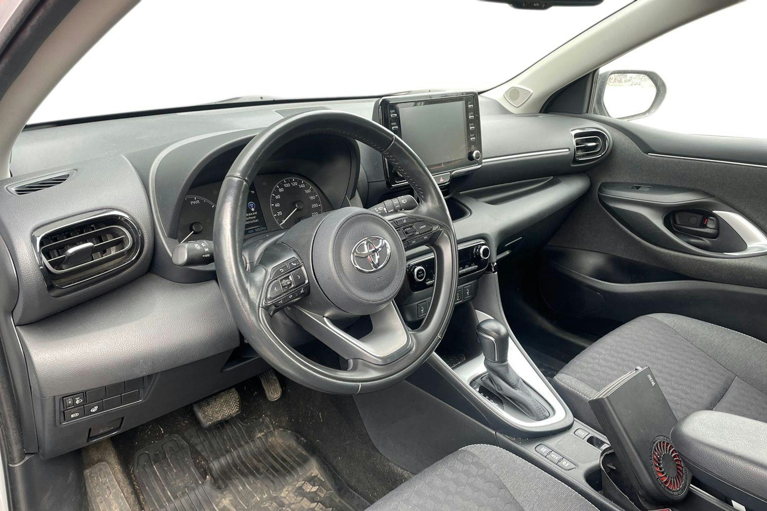 hopea Toyota Yaris 2021 kuva 3.